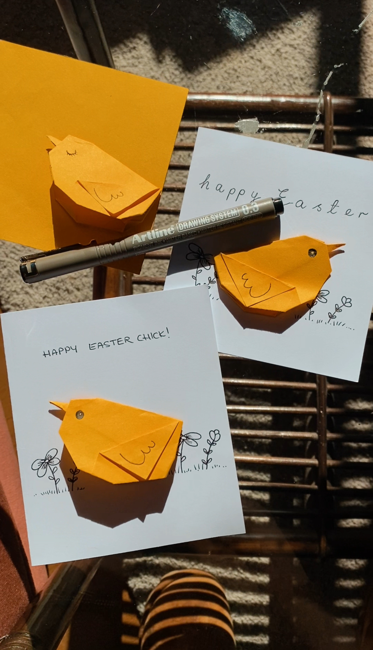 Easter Crafts for Families: Easy DIY Cards, Bunting, and More